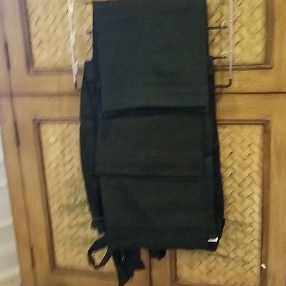 Linen Slacks - Picture 2 of 3